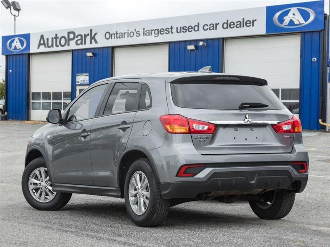 2019 Mitsubishi RVR SE-4