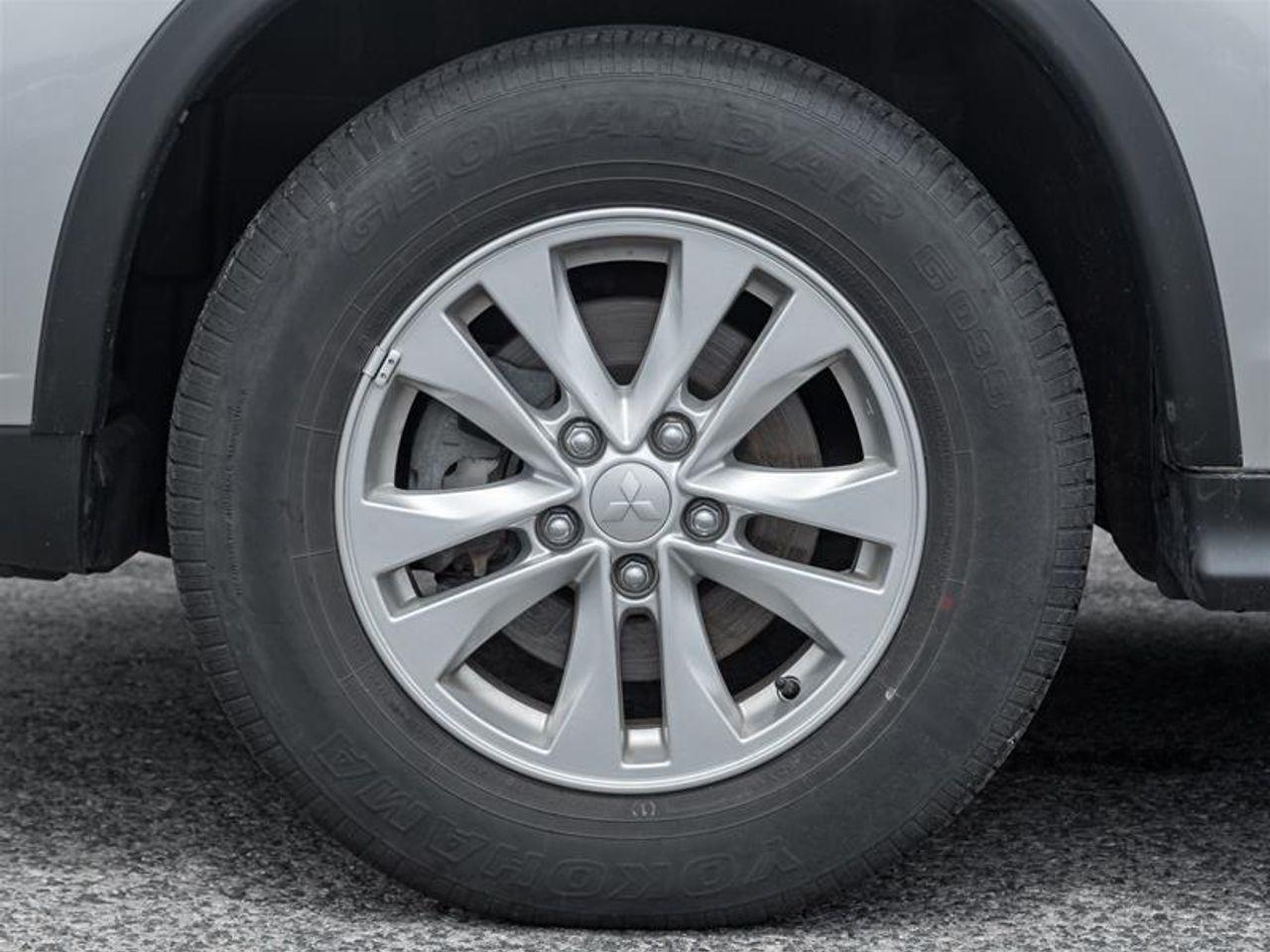 2019 Mitsubishi RVR SE-3