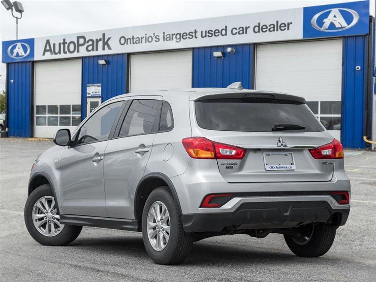 2019 Mitsubishi RVR SE-4