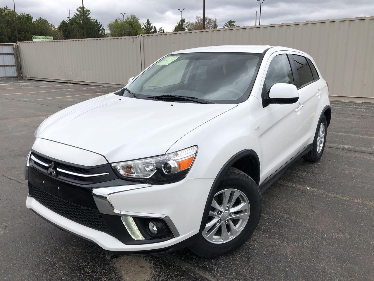 2019 Mitsubishi RVR SE-0