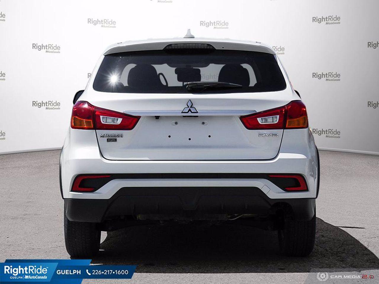 2019 Mitsubishi RVR SE-4