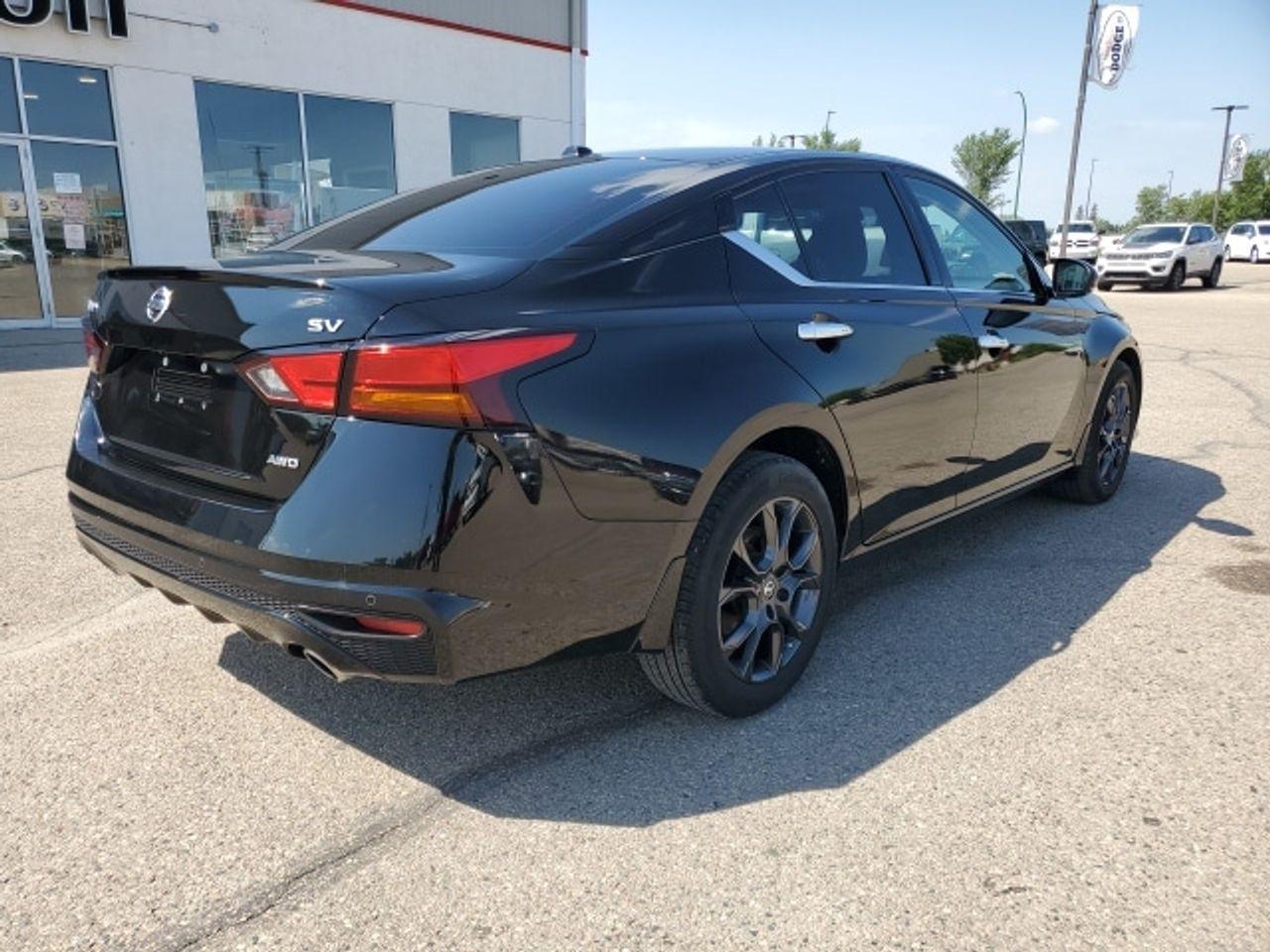2019 Nissan Altima -2