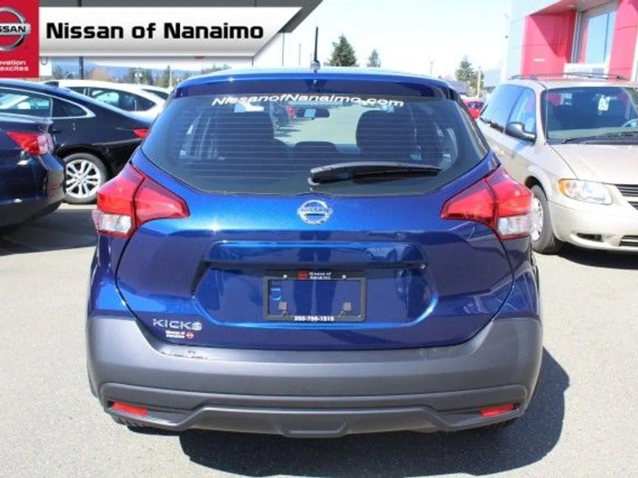 2019 Nissan Kicks S-2