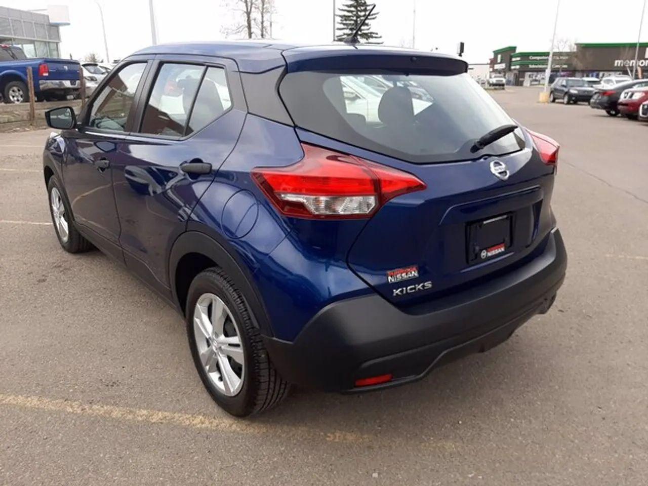 2019 Nissan Kicks S-2