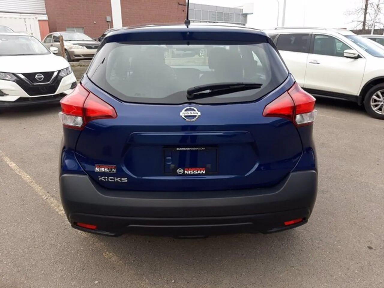 2019 Nissan Kicks S-3