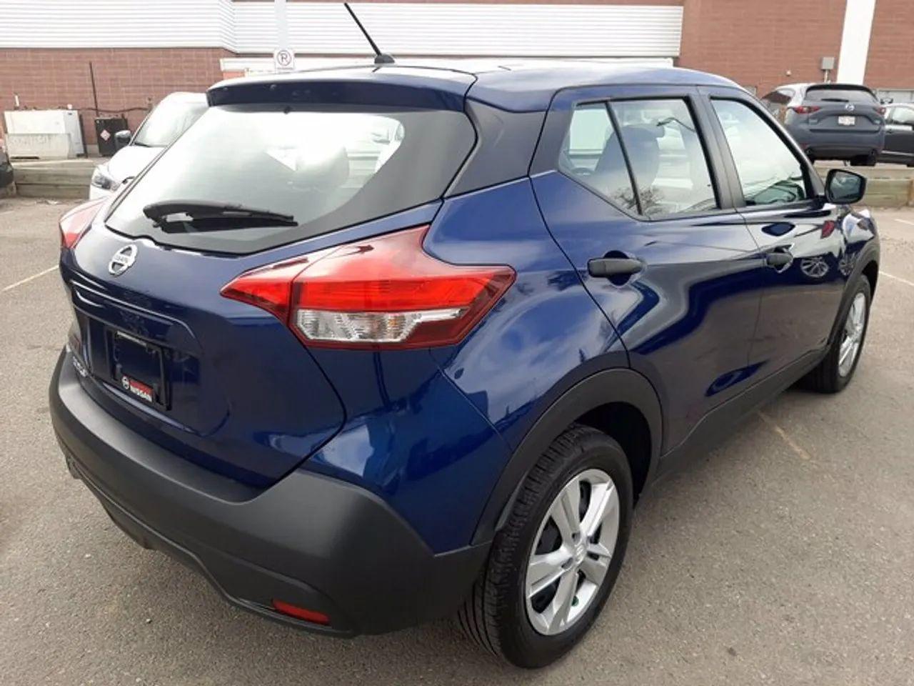 2019 Nissan Kicks S-4