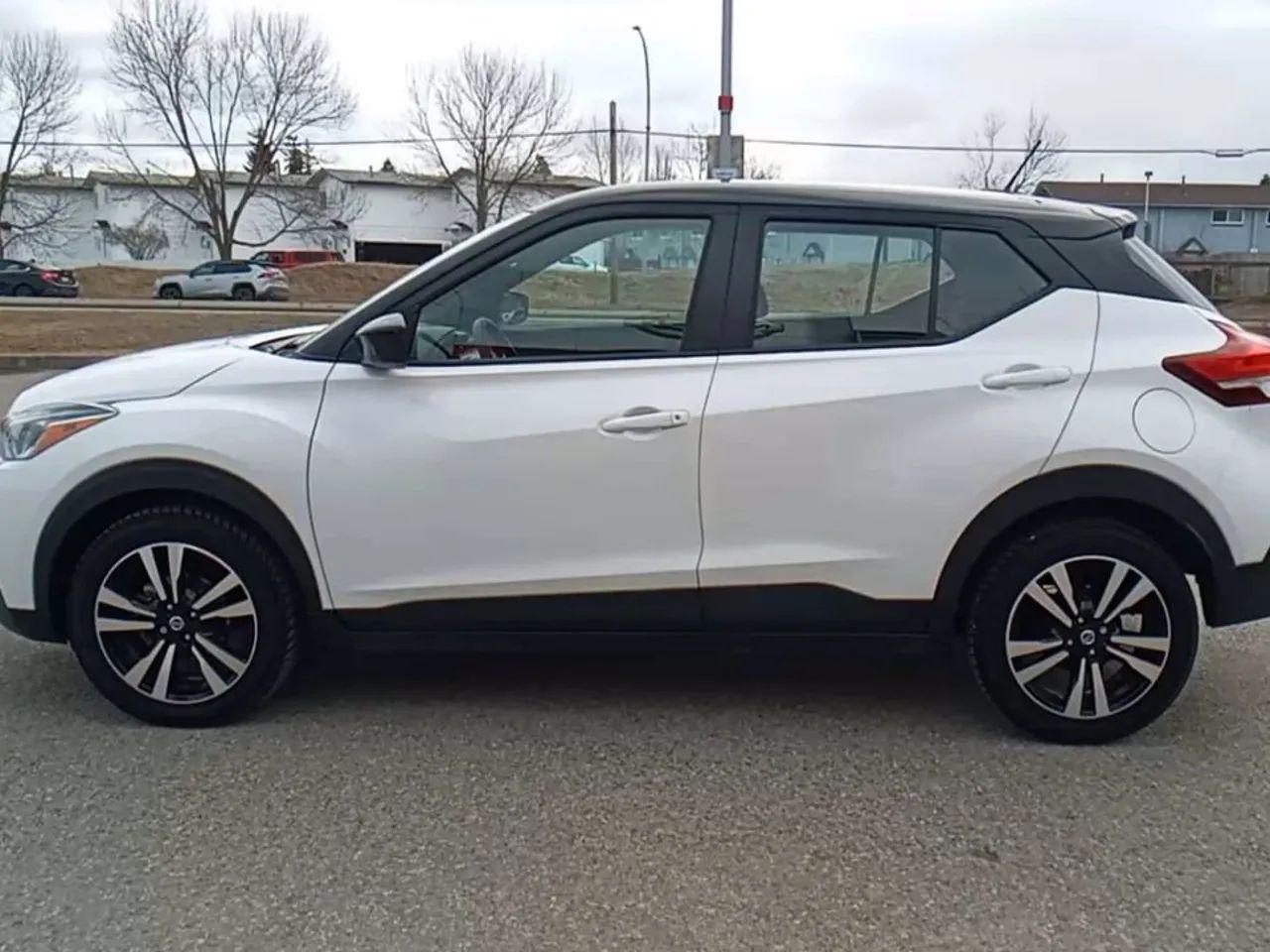 2019 Nissan Kicks S-4