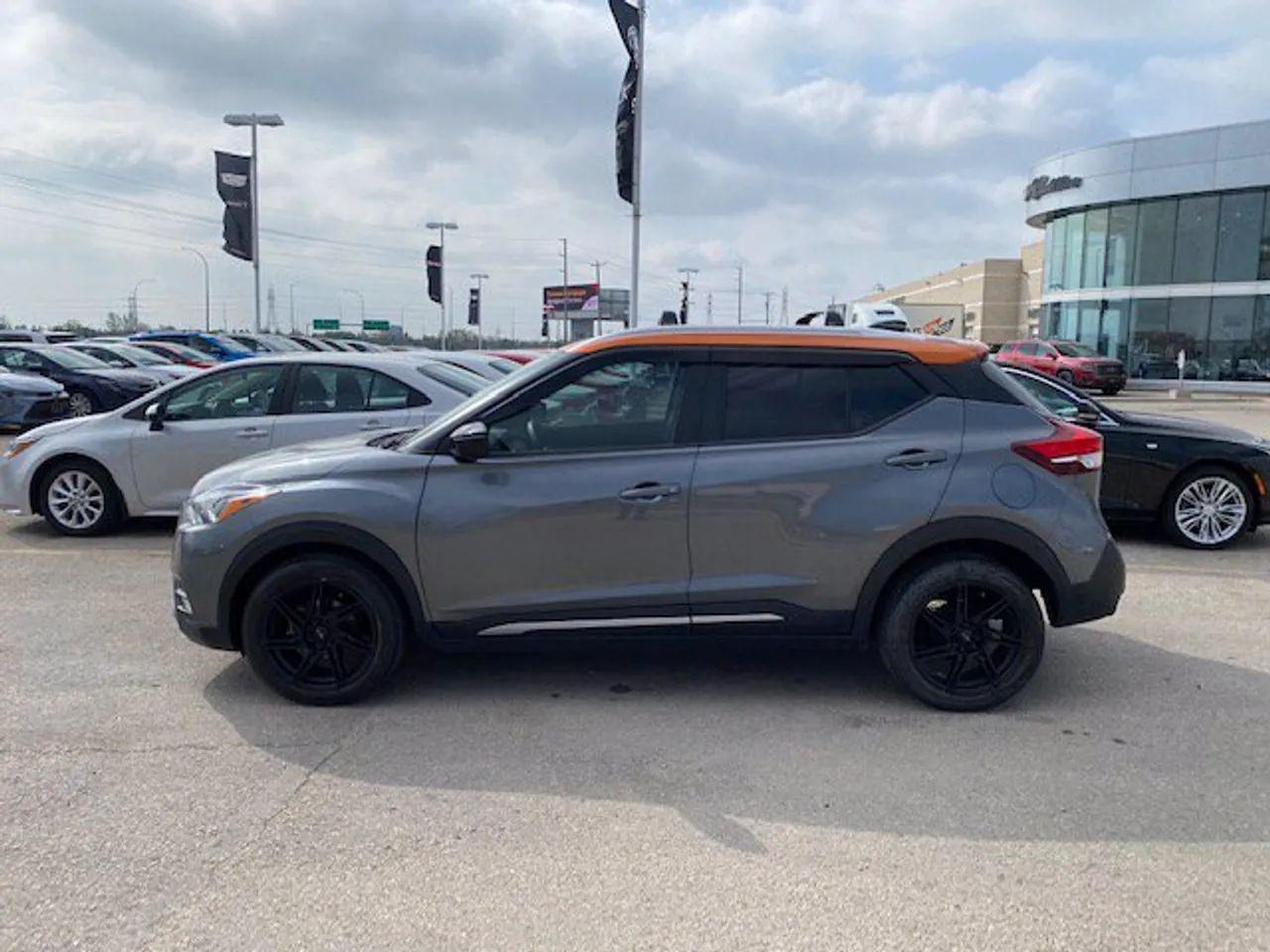 2019 Nissan Kicks S-3