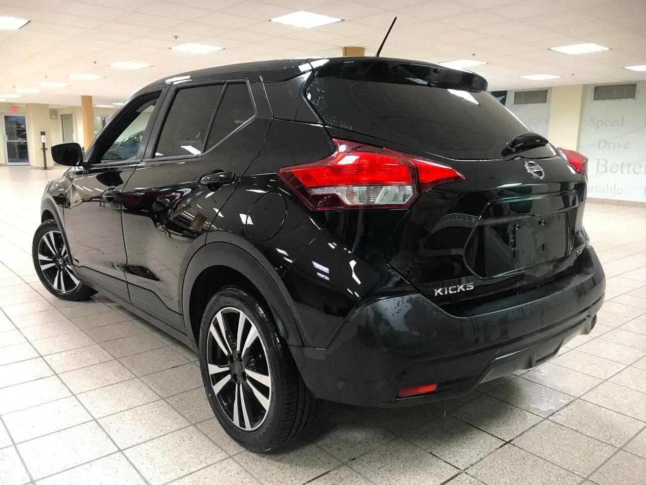 2019 Nissan Kicks S-3