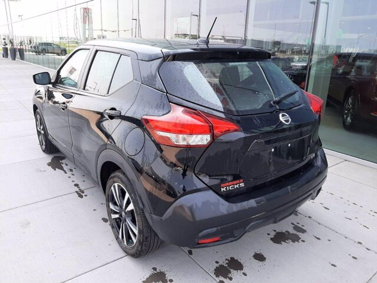 2019 Nissan Kicks S-1