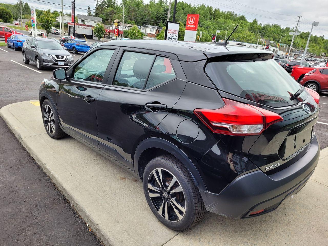 2019 Nissan Kicks S-4