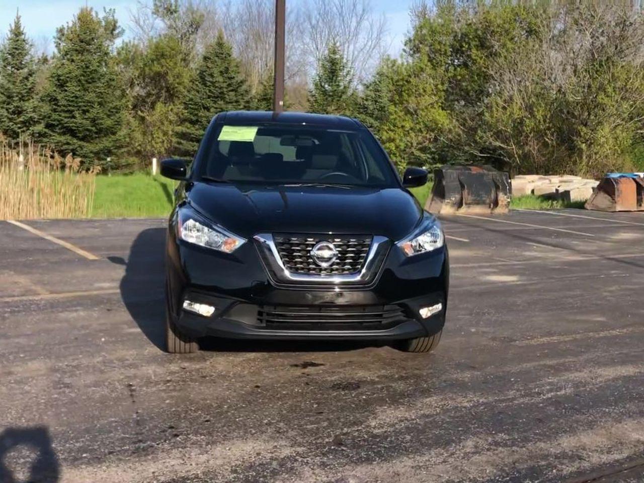 2019 Nissan Kicks S-2