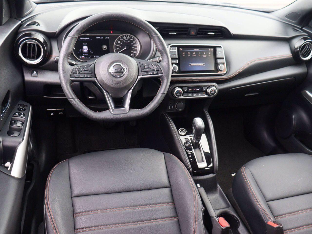 2019 Nissan Kicks S-1