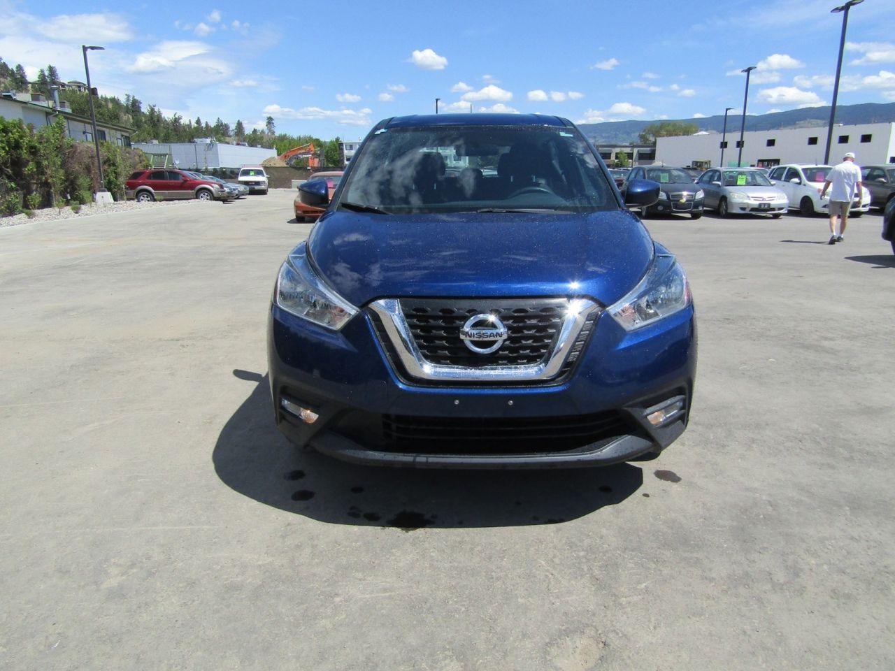 2019 Nissan Kicks S-2
