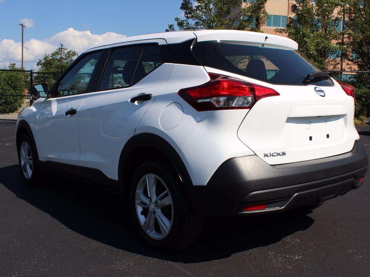 2019 Nissan Kicks S-4