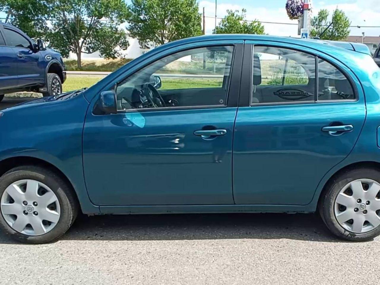 2019 Nissan Micra Base-4