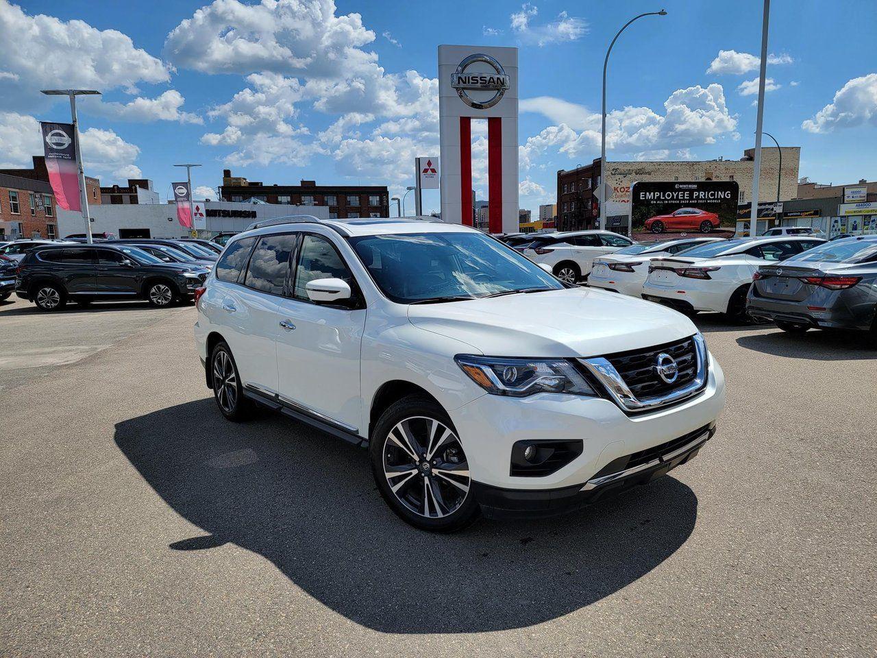 2019 Nissan Pathfinder Platinum-1