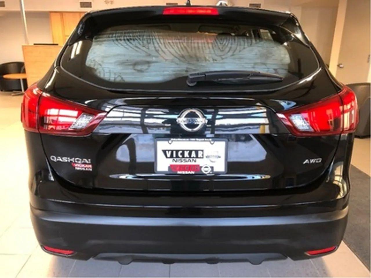 2019 Nissan Qashqai S-4