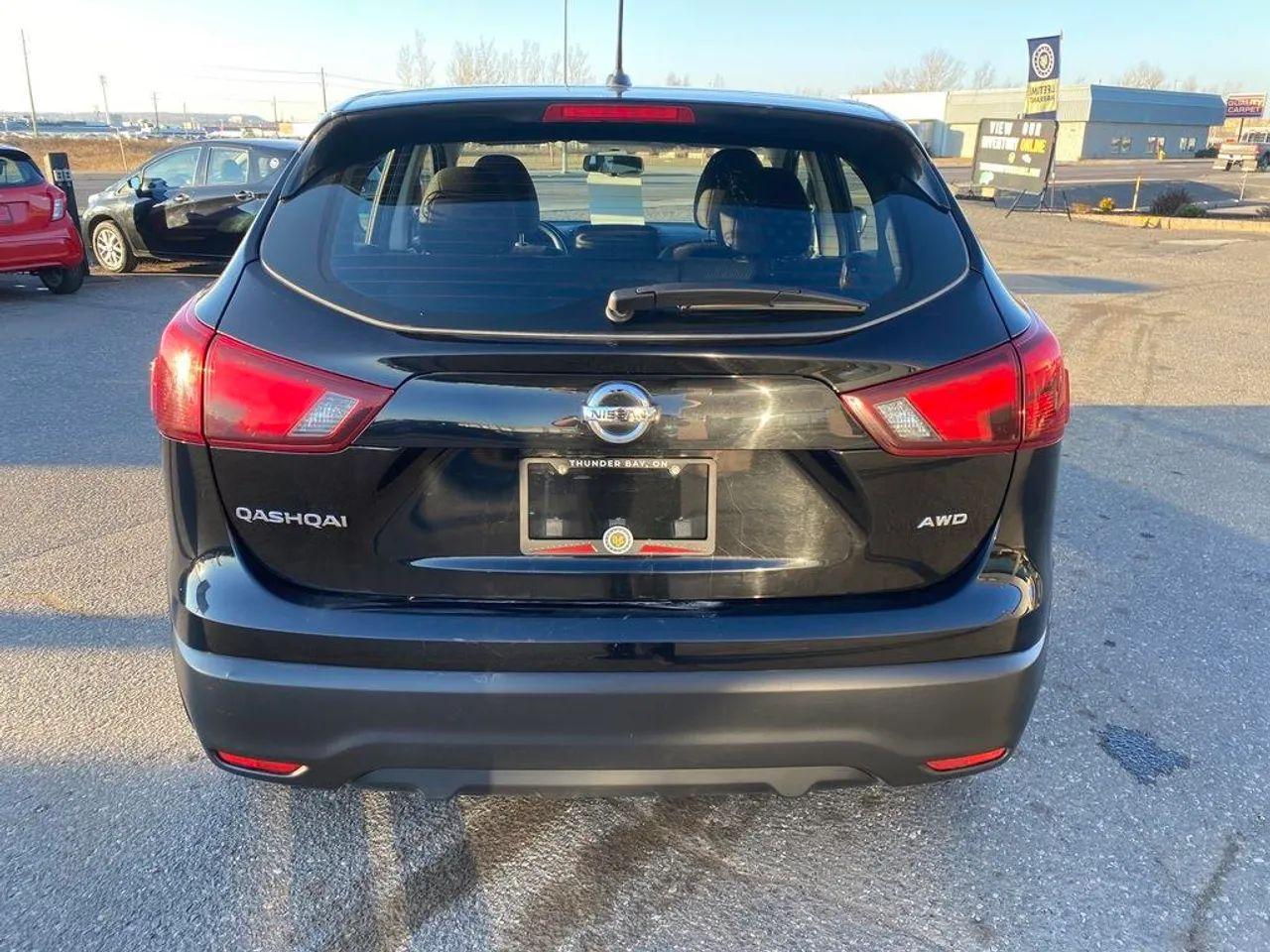 2019 Nissan Qashqai S-3