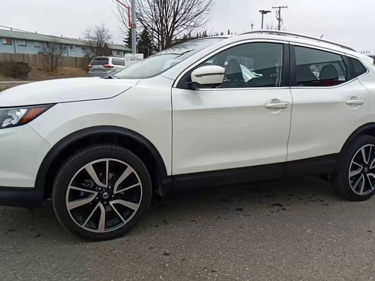 2019 Nissan Qashqai S-3