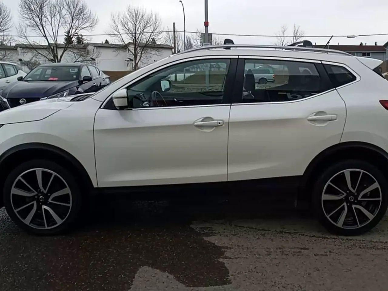 2019 Nissan Qashqai S-4