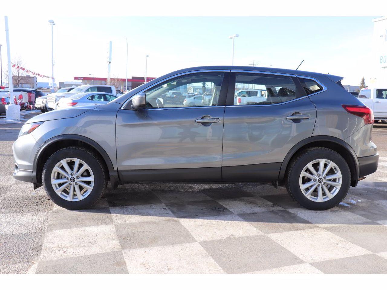 2019 Nissan Qashqai S-3