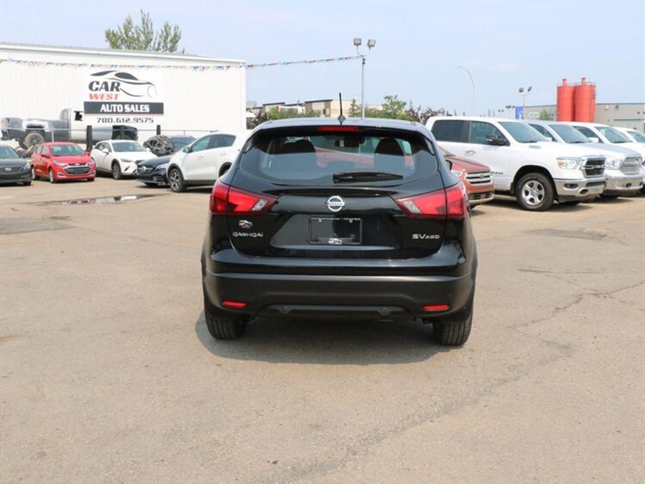2019 Nissan Qashqai S-3