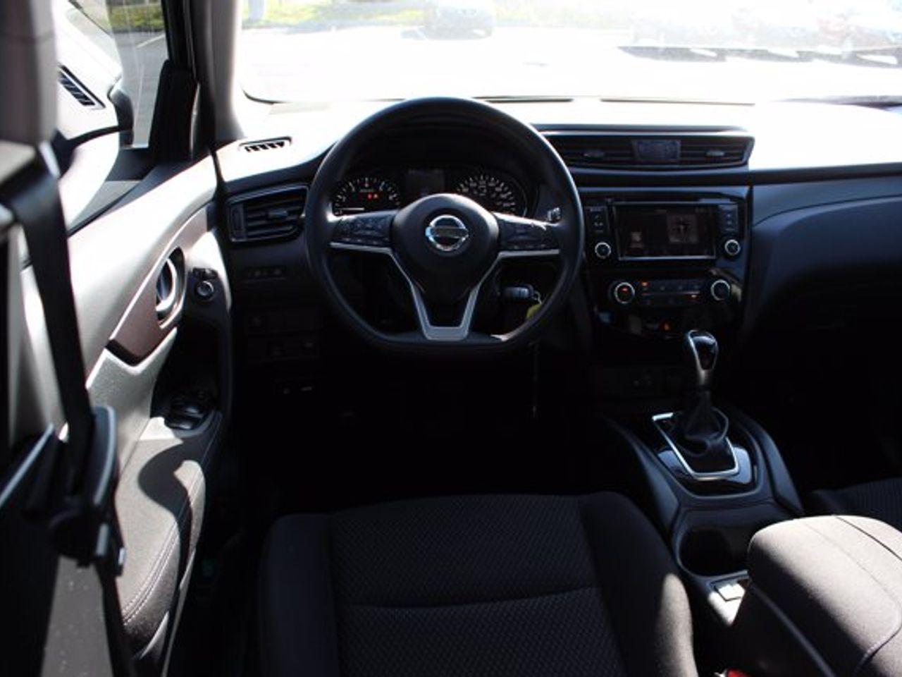 2019 Nissan Qashqai S-1