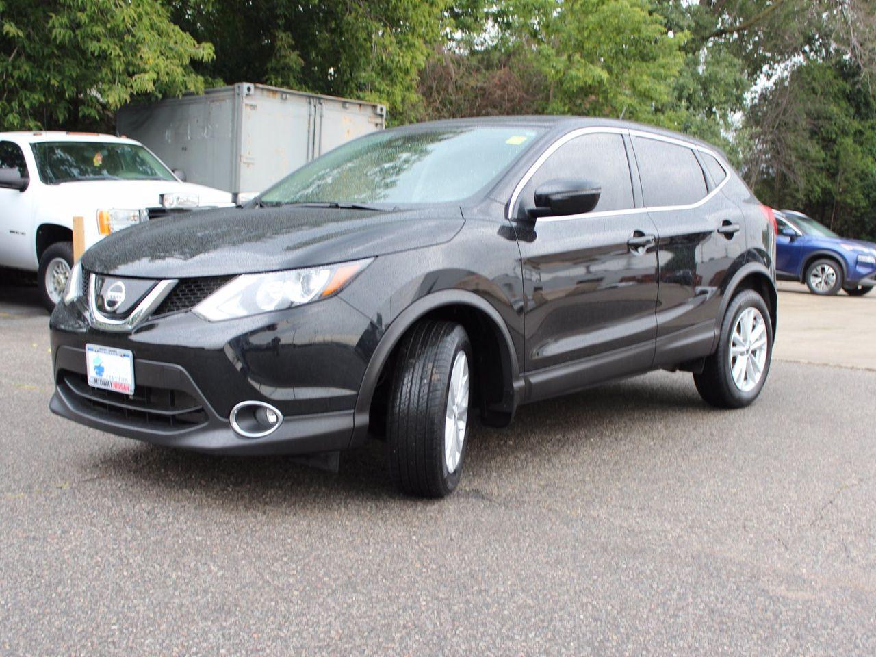 2019 Nissan Qashqai S-3