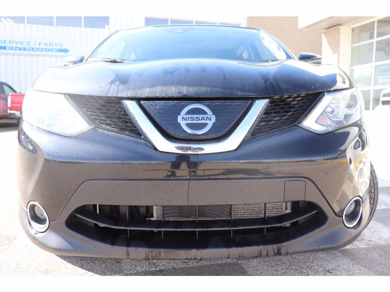 2019 Nissan Qashqai S-1