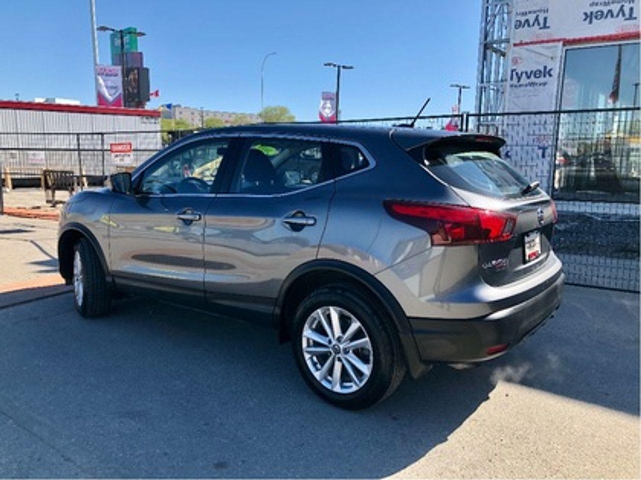 2019 Nissan Qashqai S-2