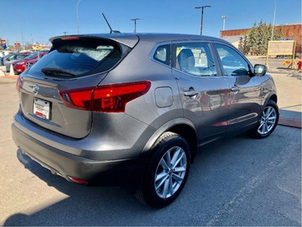 2019 Nissan Qashqai S-4