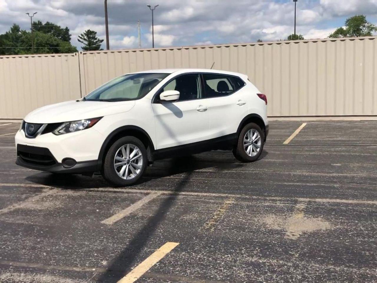 2019 Nissan Qashqai S-3