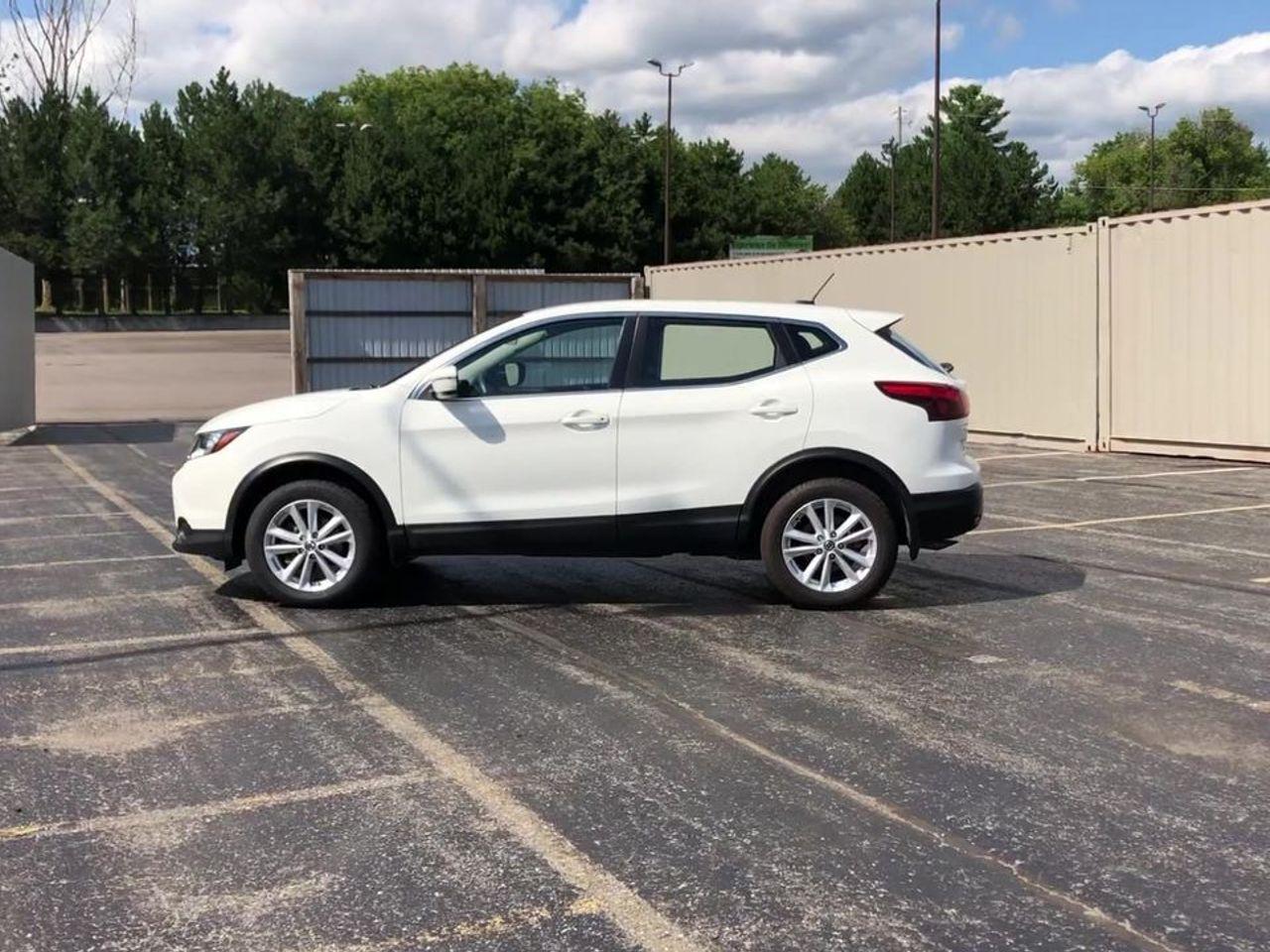 2019 Nissan Qashqai S-4