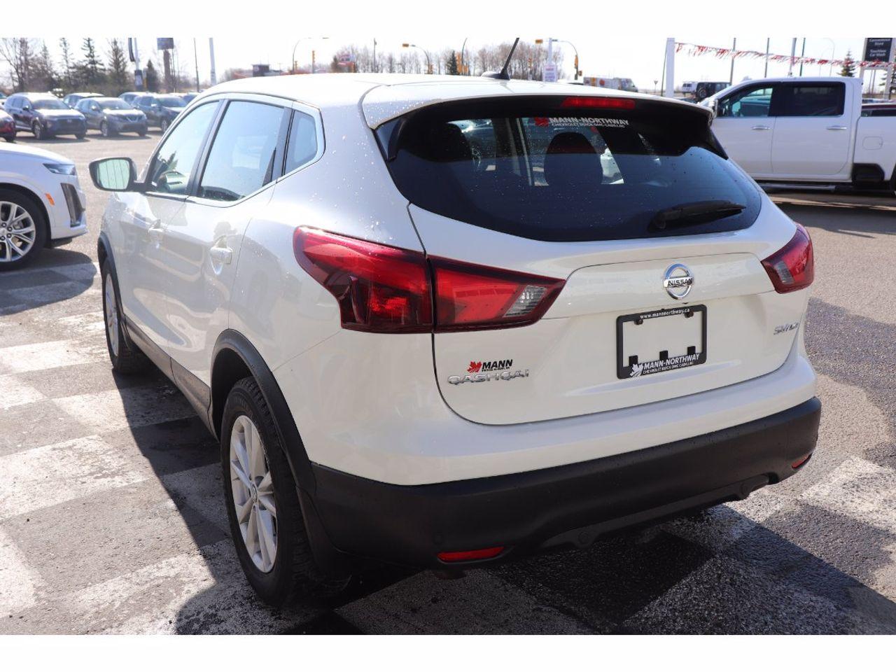 2019 Nissan Qashqai S-4