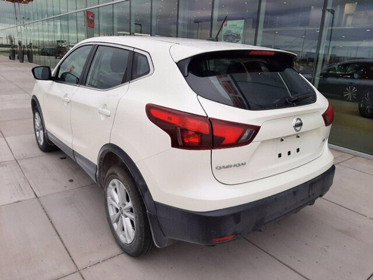 2019 Nissan Rogue Sport S-1