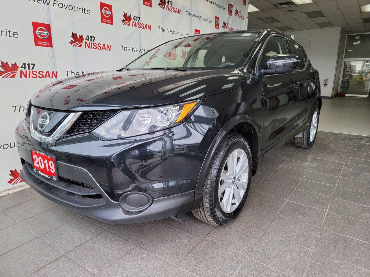 2019 Nissan Rogue Sport S-3