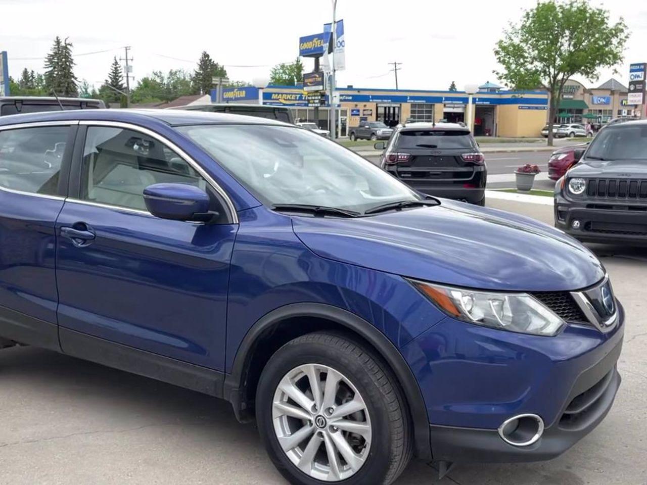 2019 Nissan Rogue Sport S-1