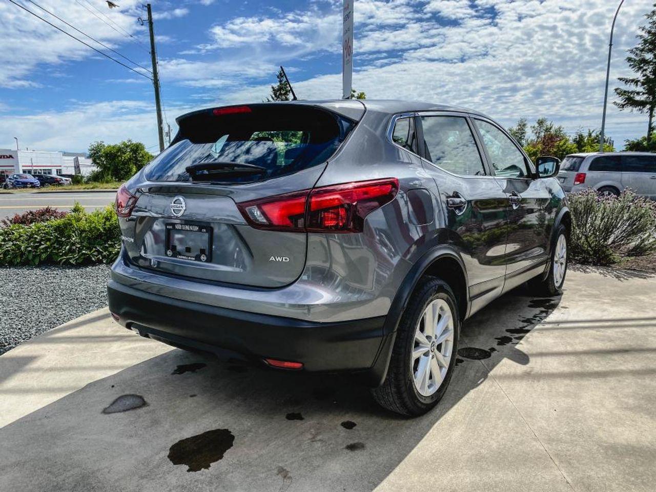 2019 Nissan Rogue Sport S-4