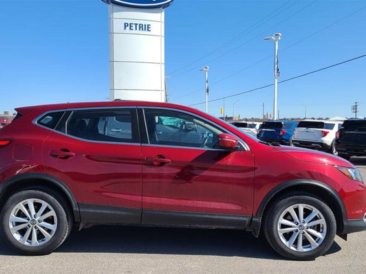 2019 Nissan Rogue Sport S-3