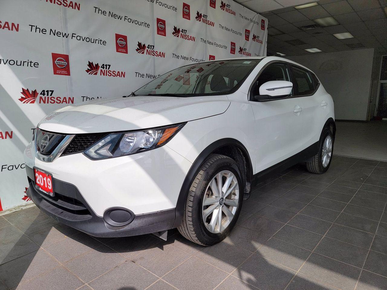 2019 Nissan Rogue Sport S-3