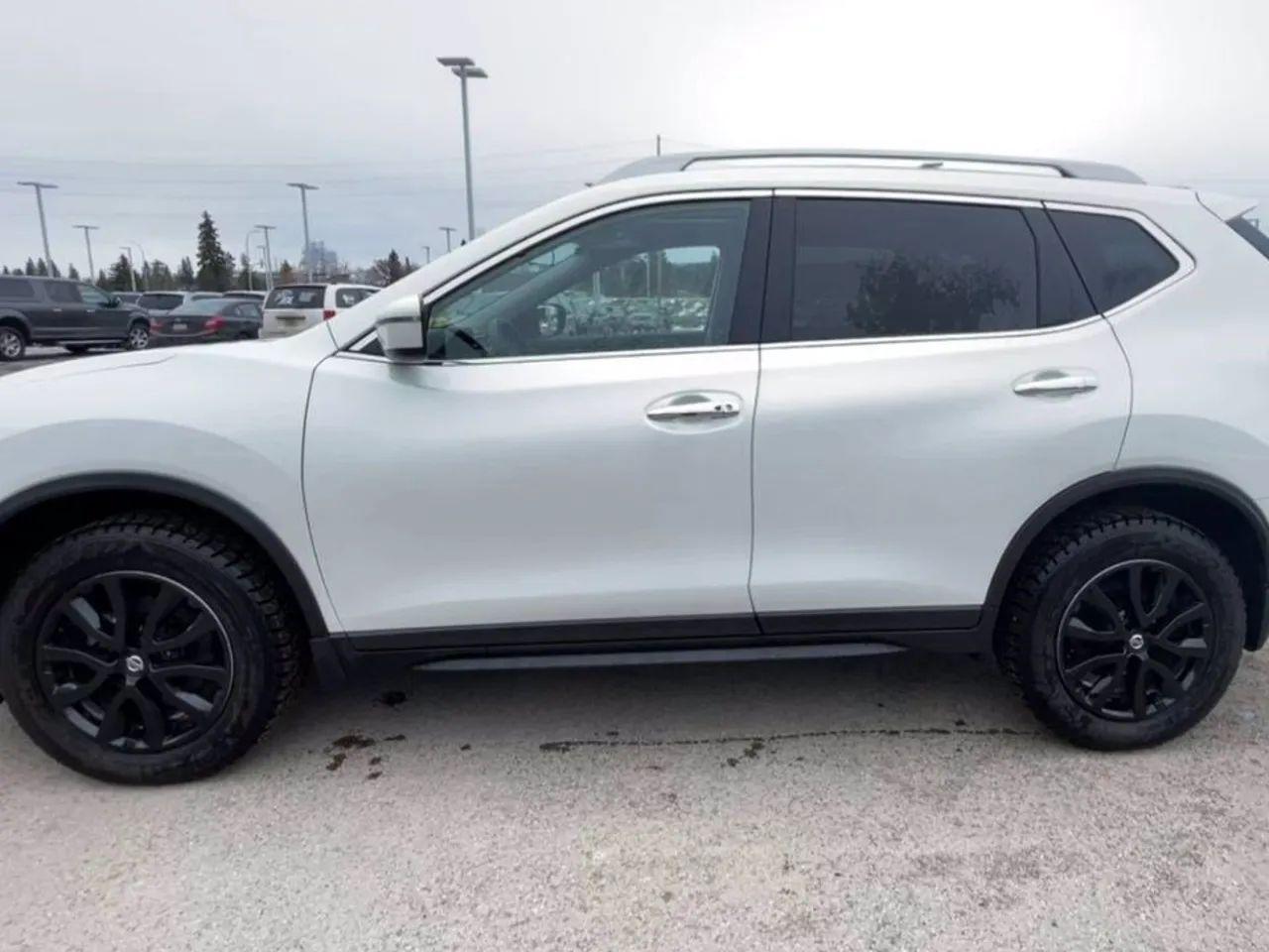 2019 Nissan Rogue S-4