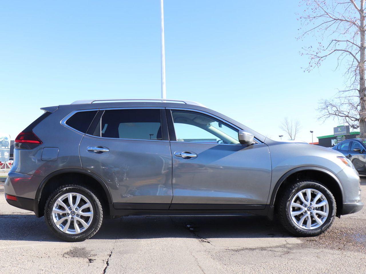 2019 Nissan Rogue S-4