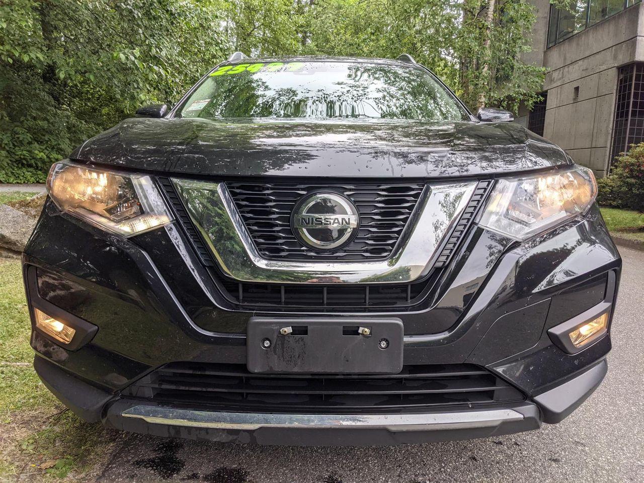 2019 Nissan Rogue S-1