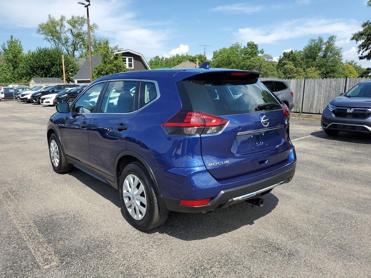 2019 Nissan Rogue S-2