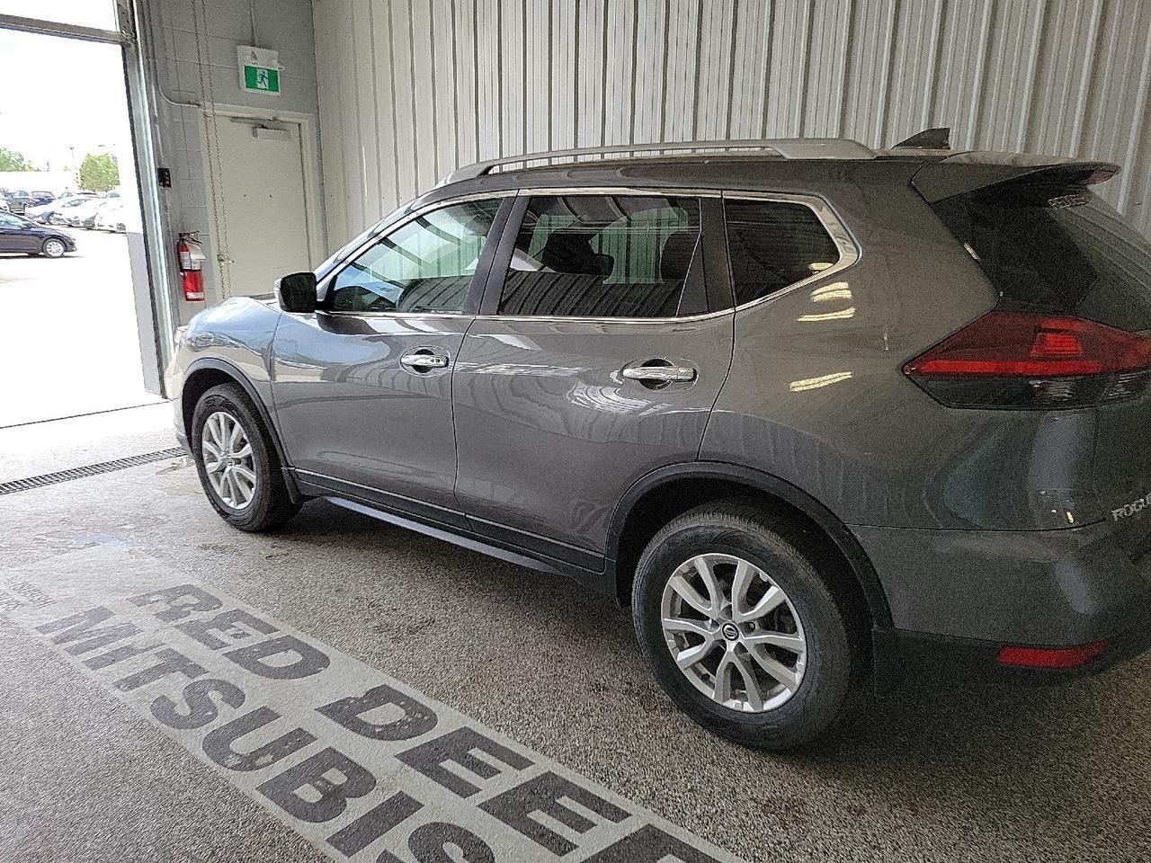 2019 Nissan Rogue S-2