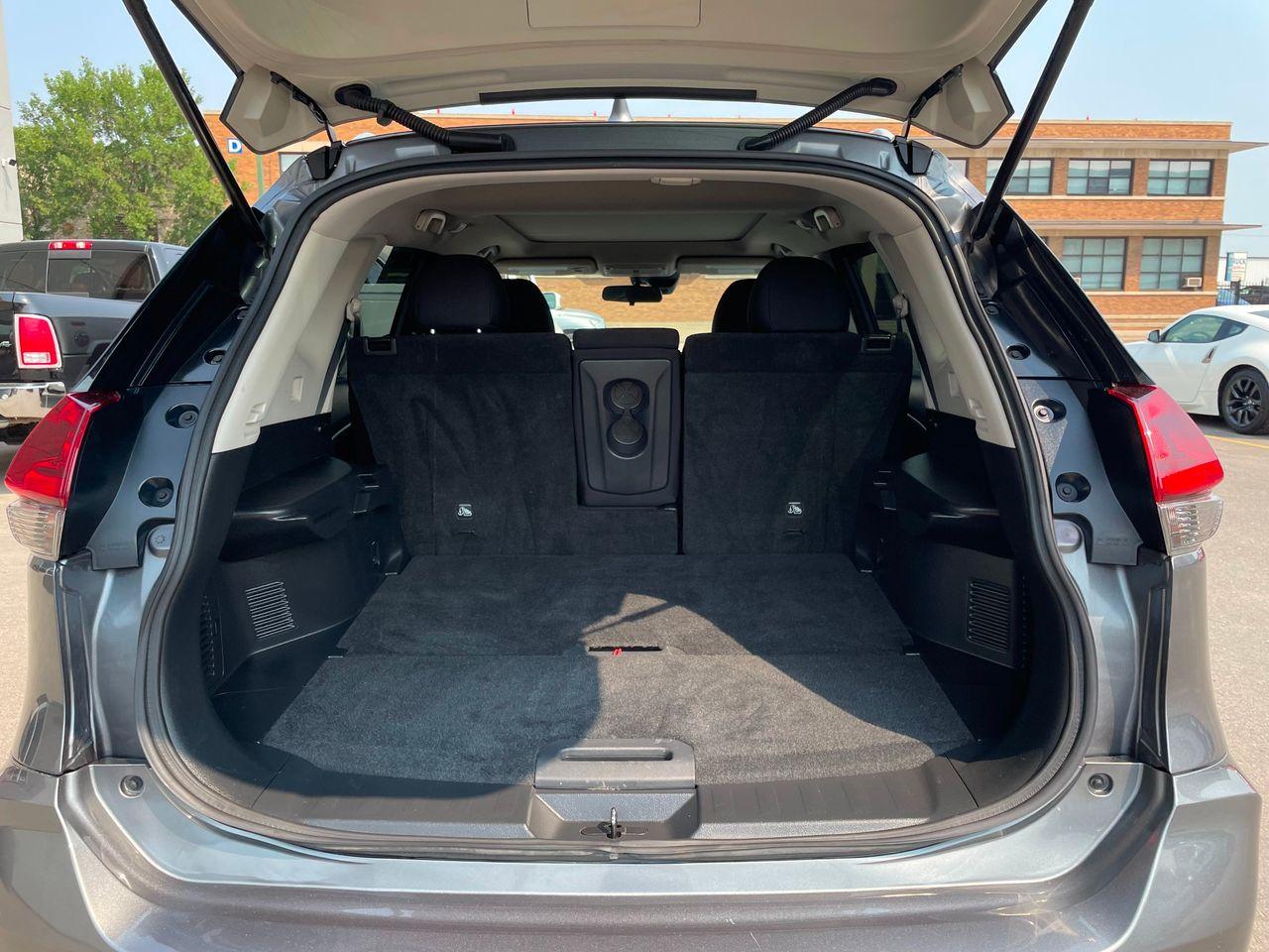 2019 Nissan Rogue S-4