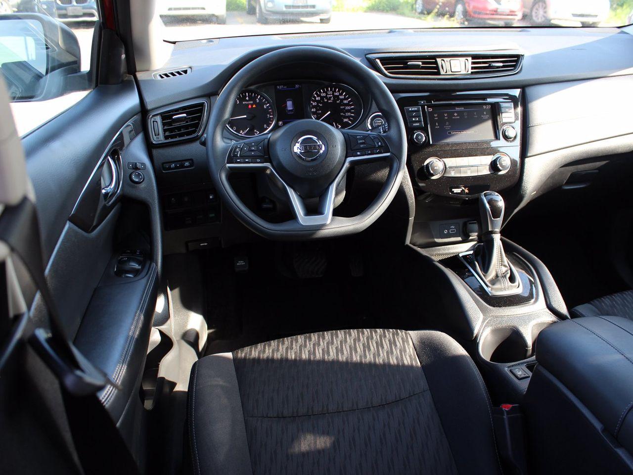 2019 Nissan Rogue S-1