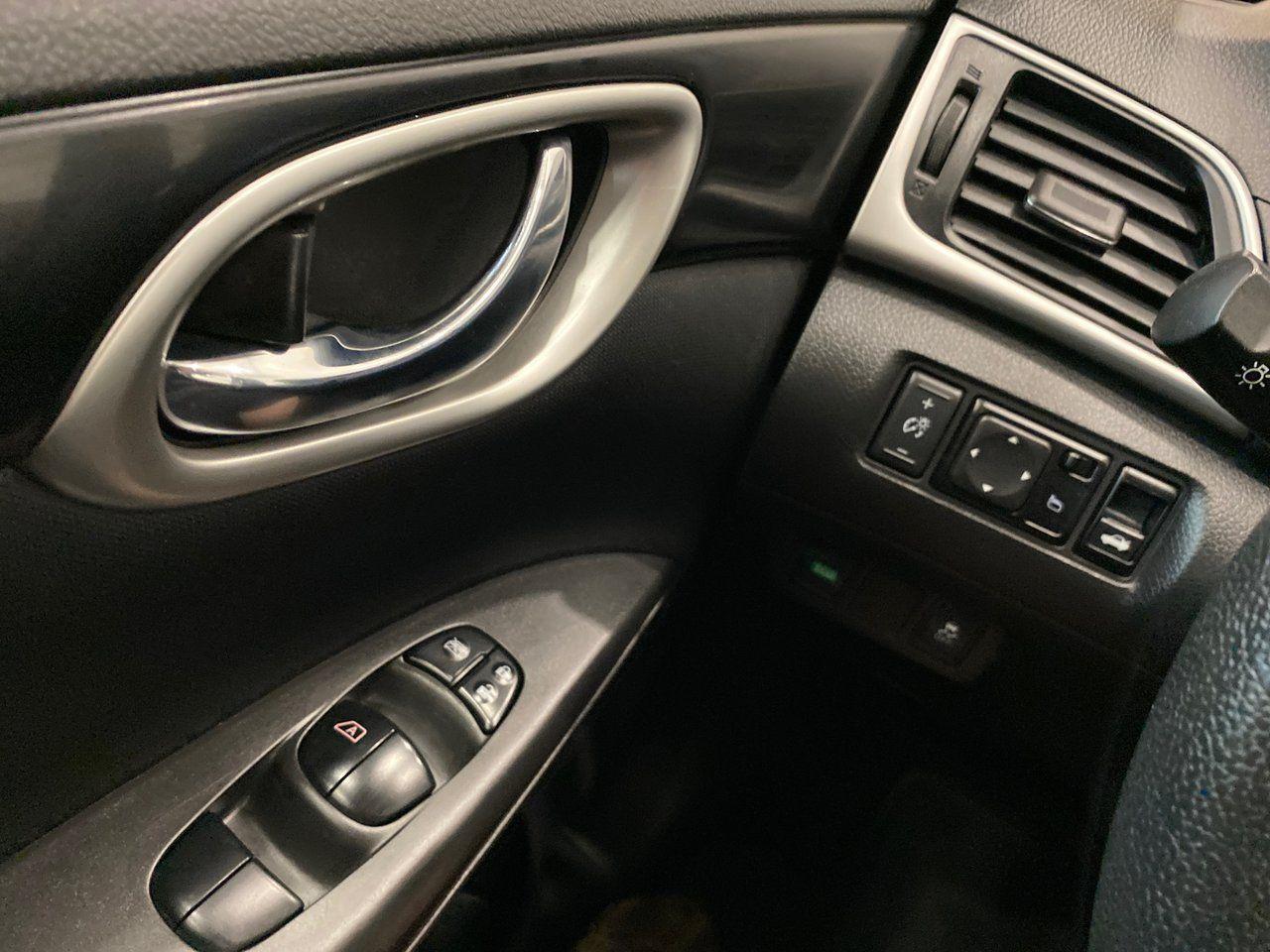 2019 Nissan Sentra S-3