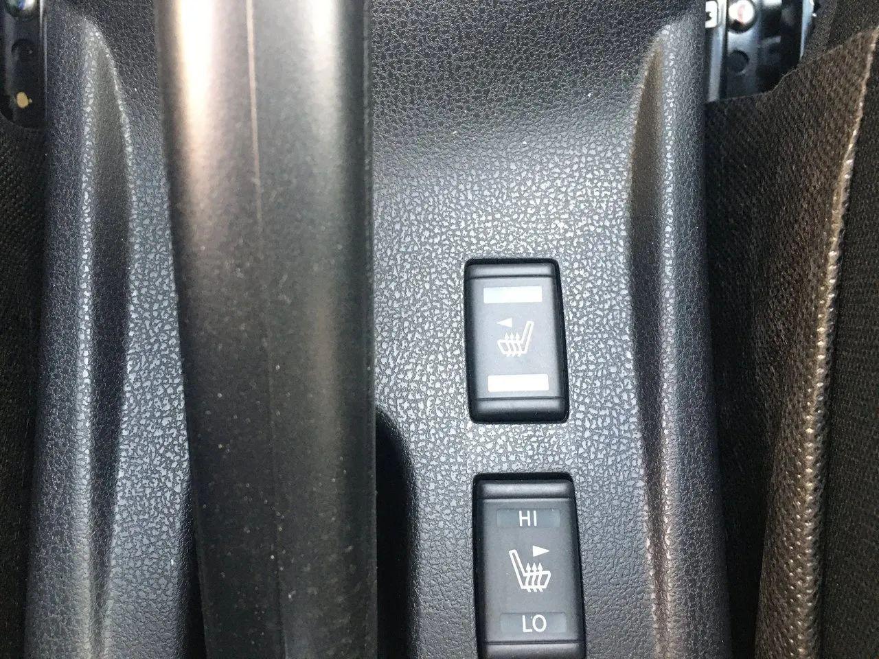 2019 Nissan Versa Note S-2